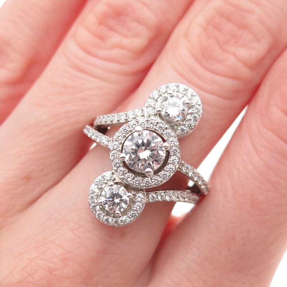 925 Sterling Silver Round-Cut C Z Sparkle Ring Size 6